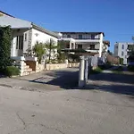 Apartment Vera 1