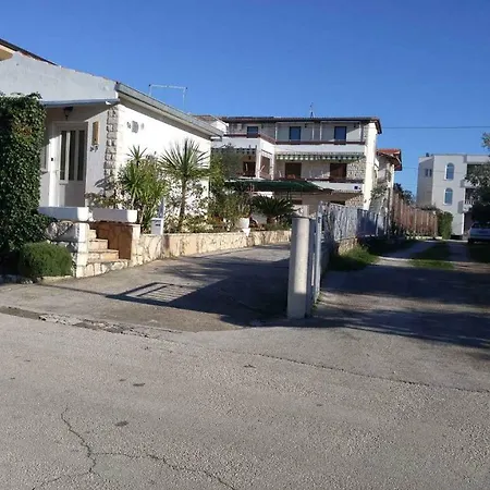 Apartment Vera 1