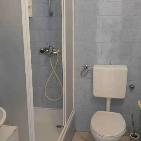 Vera 1 公寓 罗戈兹尼察