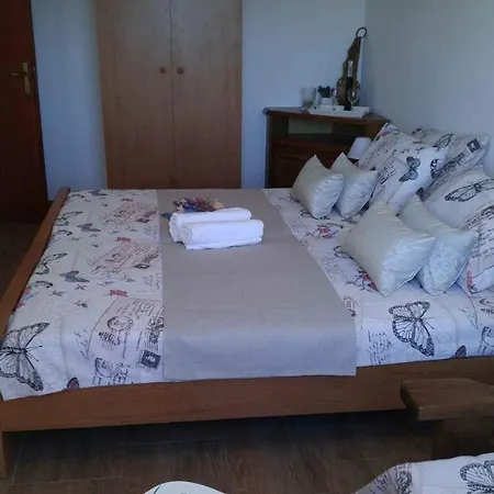 Apartment Vera 1 *