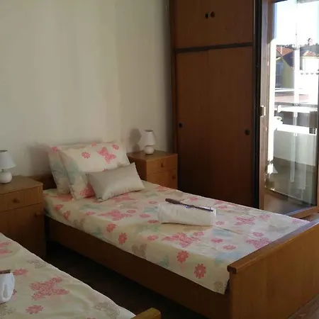 Vera 1 Apartment