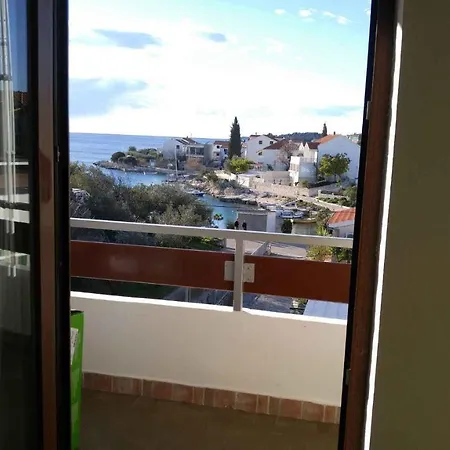 公寓 Vera 1 罗戈兹尼察