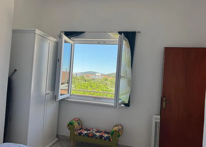 Vera 1 * Rogoznica (Sibenik-Knin)