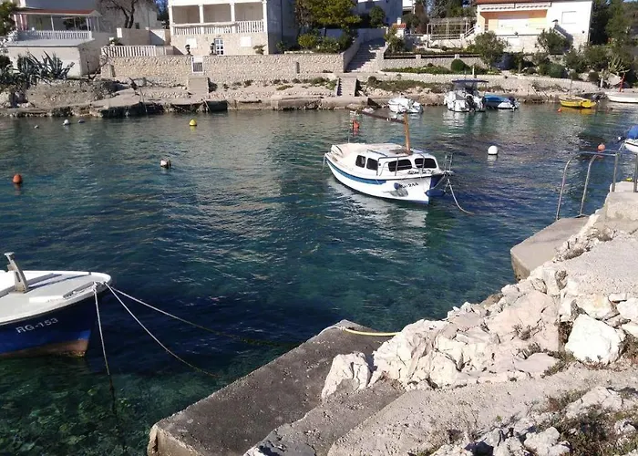 Vera 1 * Rogoznica (Sibenik-Knin)