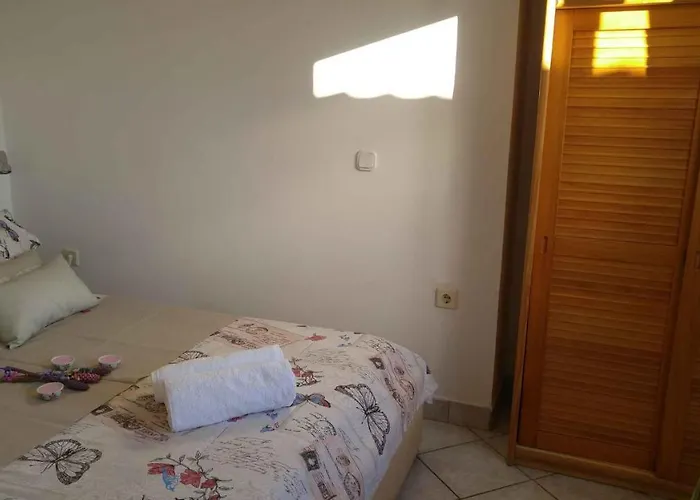 Vera 1 Rogoznica (Sibenik-Knin)