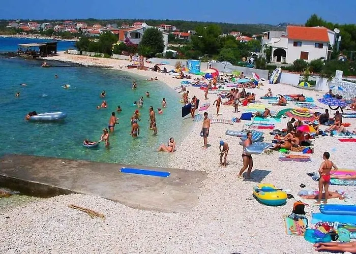 Vera 1 * Rogoznica (Sibenik-Knin)